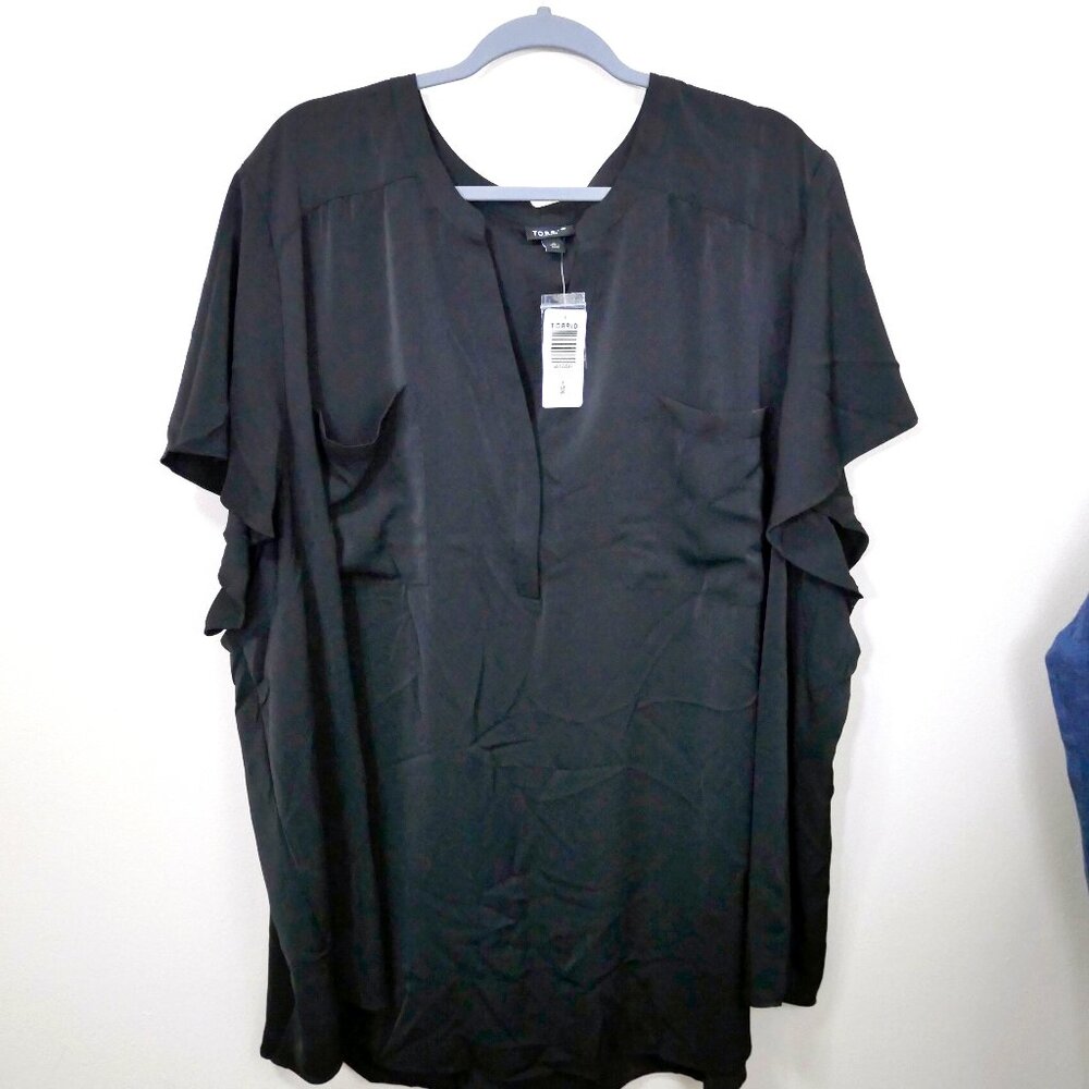 Torrid Flutter Sleeve Shirt Satin - 6x/30 - NWT